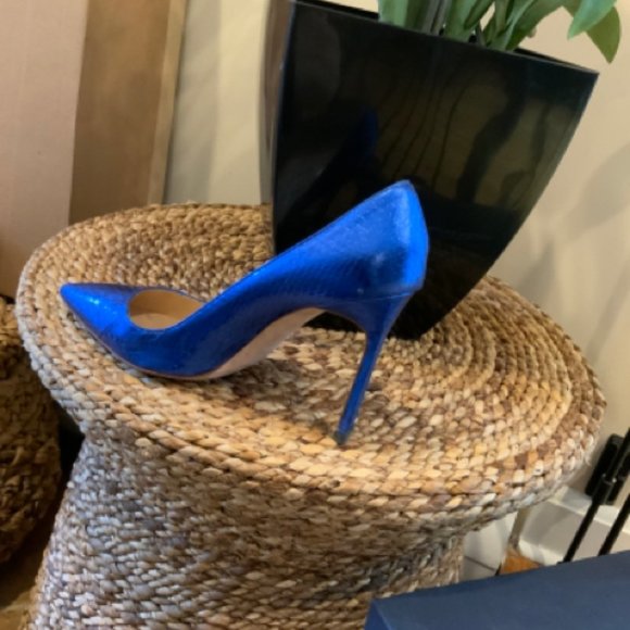 MANOLO BLAHNIK AS IS BIBI SNAKE PUMP SZ 38.5 SHOE - Picture 2 of 6